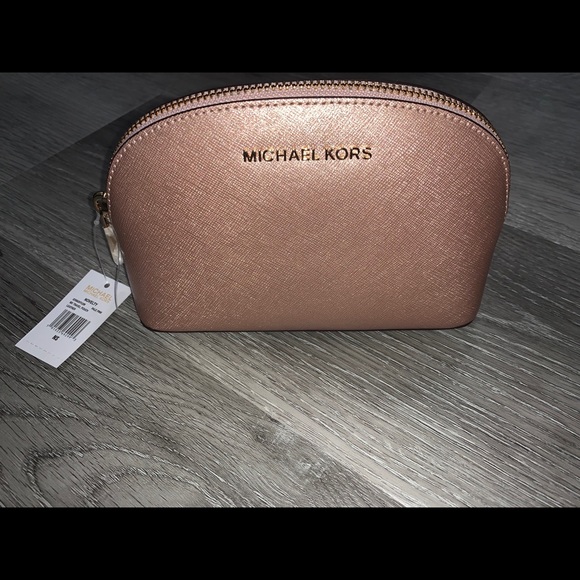 Michael Kors Handbags - Michael kors small cosmetic bag